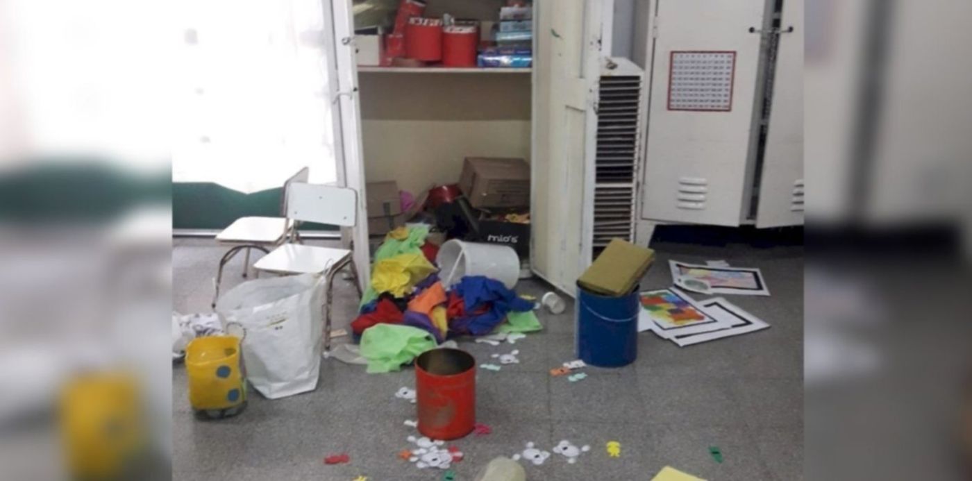 1642943565835.jpg?x=41&y=18&width=1265&height=632&rotate=0&scaleX=1&scaleY=1&ow=1350&oh=650&&cw=1920&ch=950