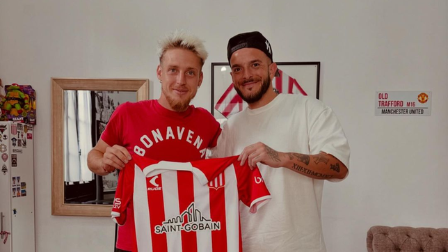 ascacibar y un impresionante tatuaje por los campeonatos de estudiantes