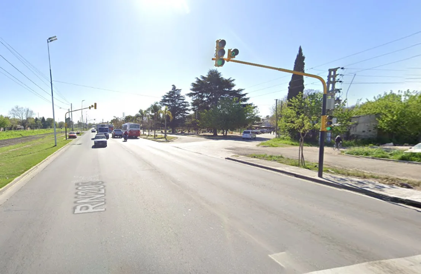 El lugar donde se produjo el trágico accidente de tránsito El lugar donde se produjo el trágico accidente de tránsito