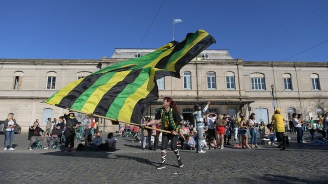 asi sera el desfile de las comparsas en meridiano v
