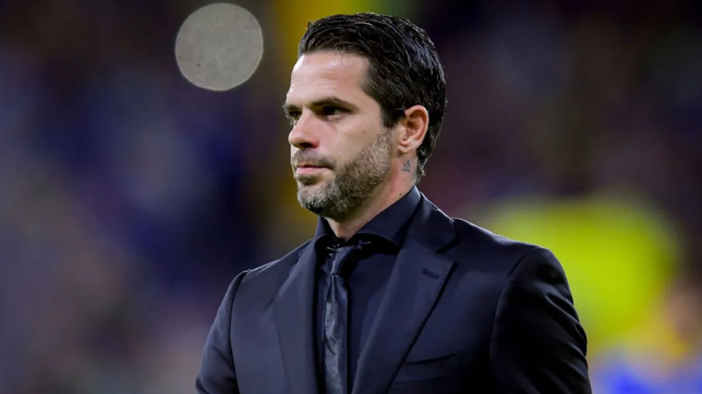 fernando gago define al acompanante de edinson cavani y espera por marcos rojo para recibir a estudiantes