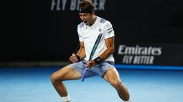 etcheverry es el nuevo n°1 del tenis argentino y hace historia en el tenis de la plata