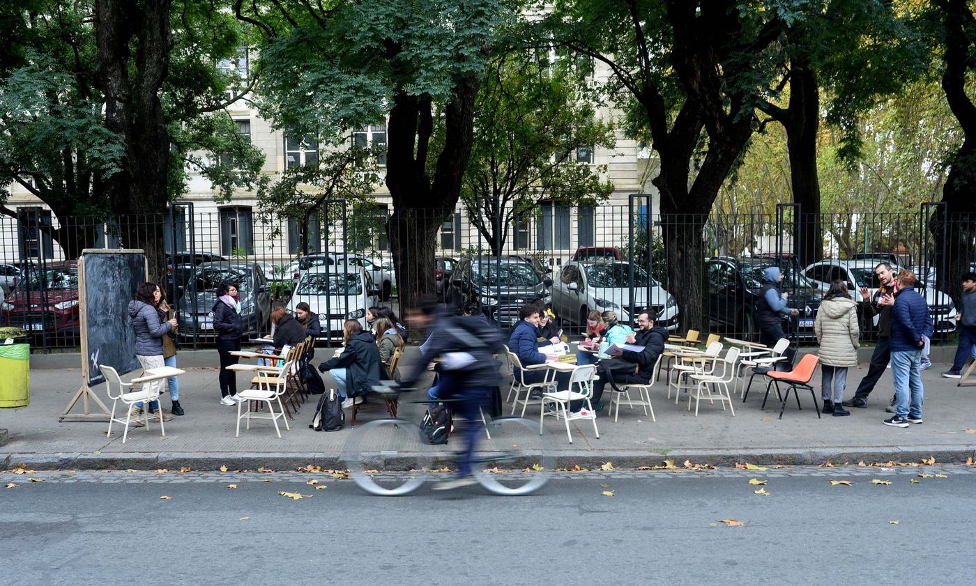 Clases públicas UNLP Ciencias Exactas (6).jpg