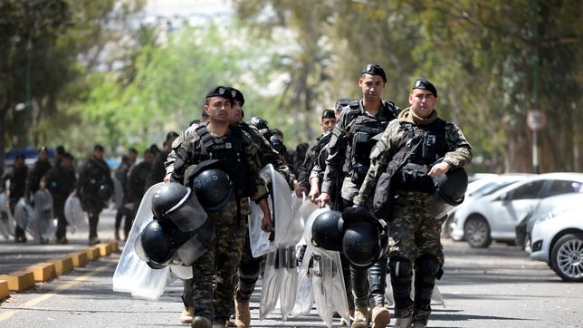 provincia creo dos nuevas categorias por las horas extra de los policias en los eventos masivos