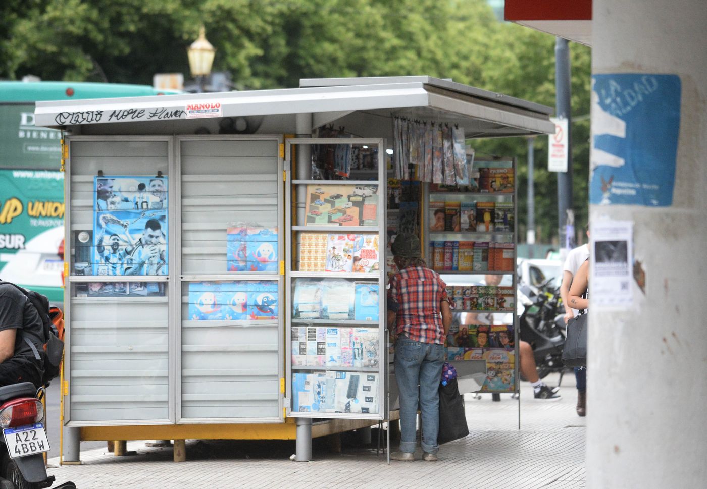 Kioscos de diarios y revistas (4).jpg