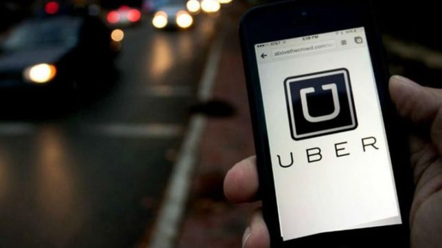 ¿viajar en uber es seguro? secuestraron cinco autos en parque alberti