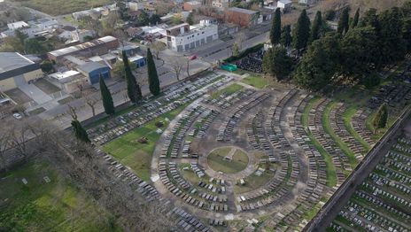 Funcionarios de Alak explican cómo y por qué el Cementerio cambiará su status administrativo Funcionarios de Alak explican cómo y por qué el Cementerio cambiará su status administrativo