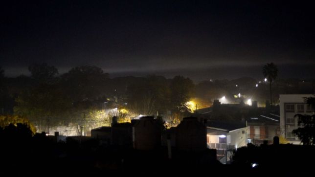 los vecinos revelaron cual puede ser el origen del intenso humo que invadio la plata
