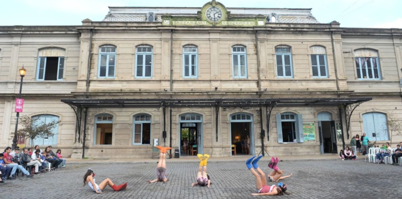 1556398259663.jpg?x=7&y=195&width=1486&height=742&rotate=0&scaleX=1&scaleY=1&ow=1500&oh=996&&cw=1920&ch=950