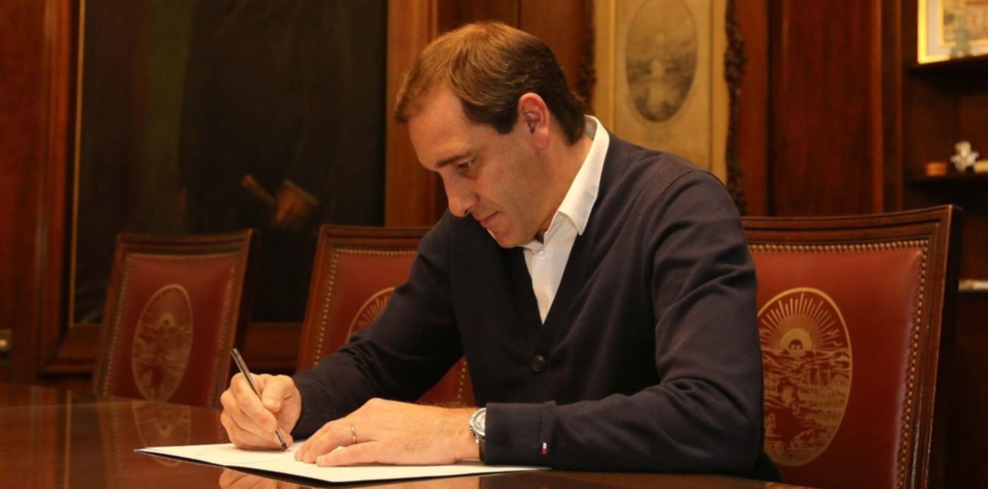 1584708951544.jpg?x=9&y=215&oh=948&width=1465&height=733&rotate=0&scaleX=1&scaleY=1&ow=1500&&cw=1920&ch=950