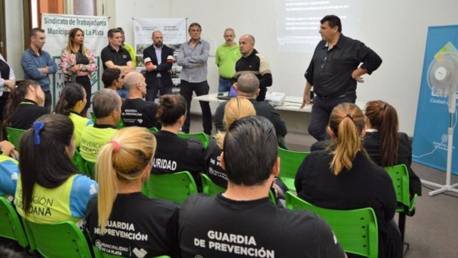 siguen las capacitaciones de los agentes de la guardia urbana de prevencion