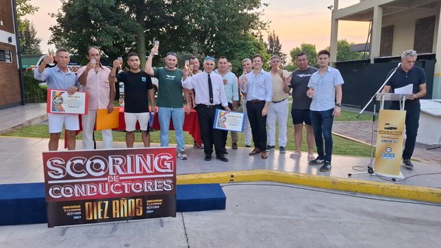 union platense premio a los mejores conductores de micros de 2024