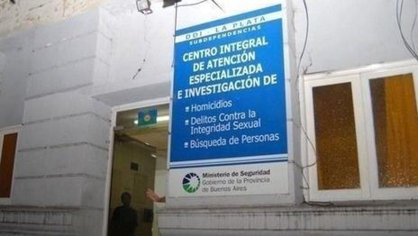 Abusó de su empleada en La Plata y quiso regalarle chocolates y perfumes como disculpas