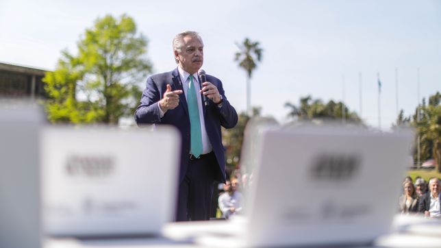 catarata de renuncias de funcionarios claves del gobierno de alberto fernandez