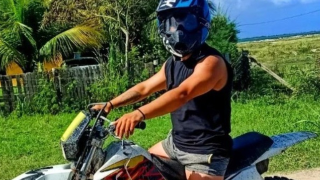 un video revelo como fue el accidente del joven de la plata que choco con la moto en brasil