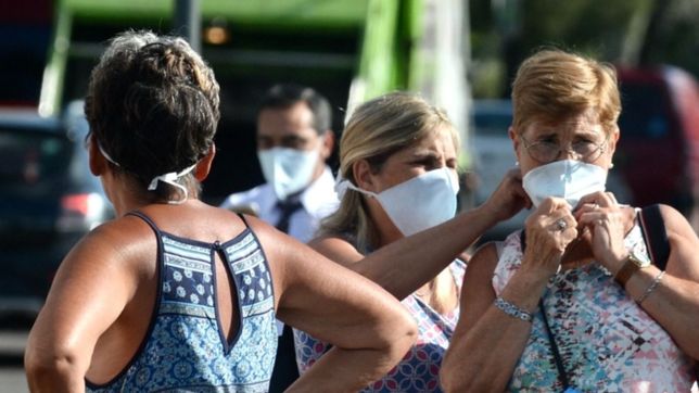 ¿cuales son las cuatro zonas de riesgo sanitario en que se dividio el pais?