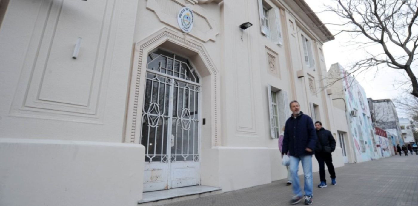 1531786346888.jpg?x=3&y=162&width=1274&height=637&rotate=0&scaleX=1&scaleY=1&ow=1280&oh=851&&cw=1920&ch=950