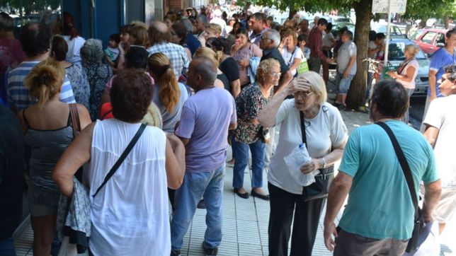 arranca el pago de haberes para jubilados y pensionados del ips