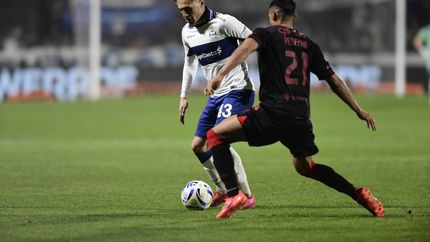 Maximiliano Zalazar zafó de la lesión y podrá jugar ante San Lorenzo