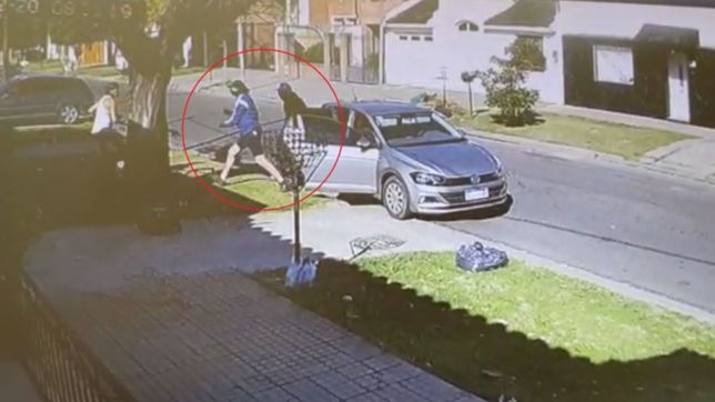 me entraron de los pelos: violenta entradera a una mujer a plena luz del dia en la plata