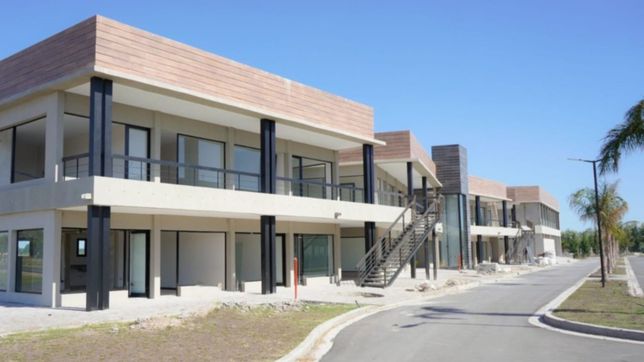 asi luce hoy el primer shopping que abrira sus puertas en la plata