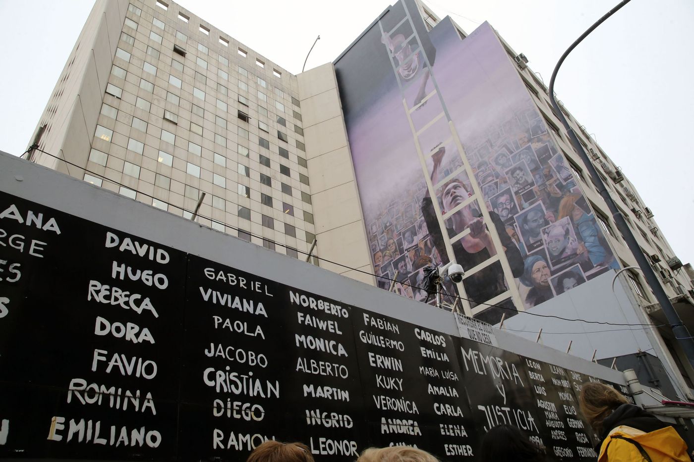 Una falsa amenaza de bomba generó alarma en la sede de la AMIA