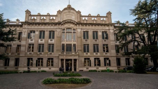 ¿cuando arrancan las clases en los colegios de la unlp?