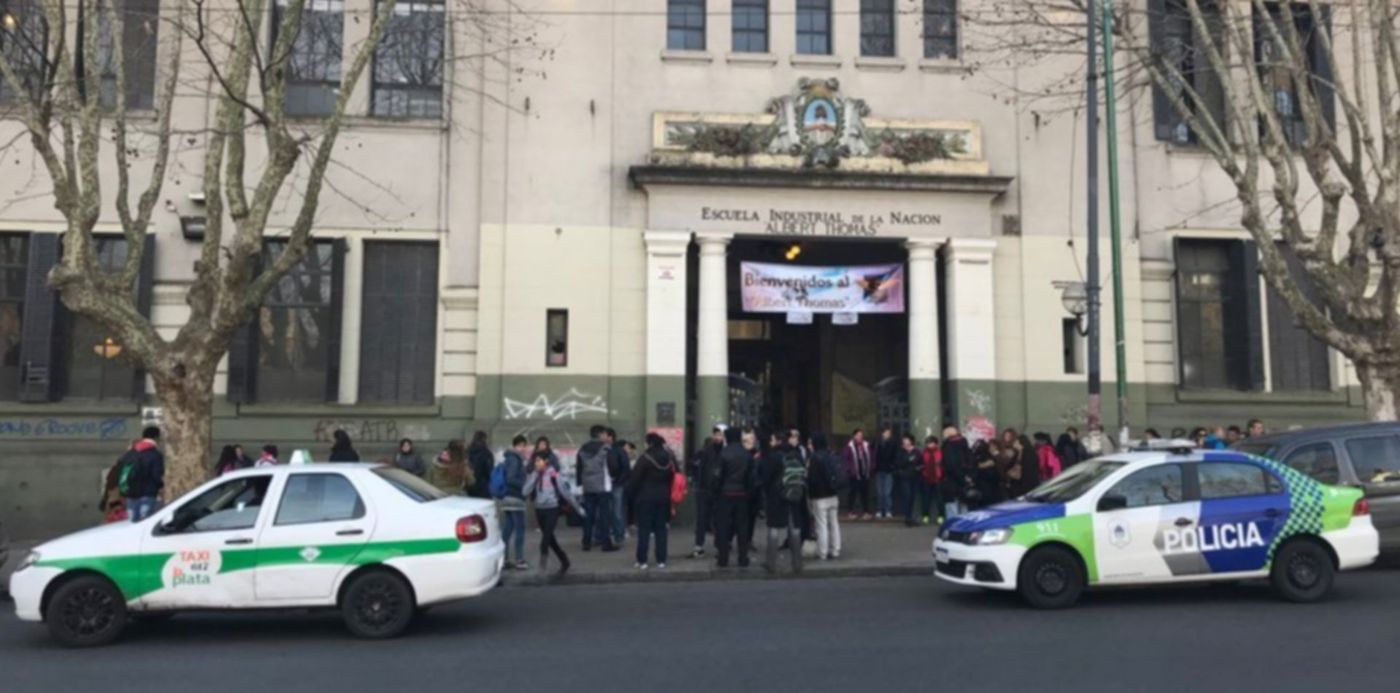 1530025709950.jpg?x=8&width=1014&rotate=0&scaleY=1&ow=1024&oh=768&y=161&height=507&scaleX=1&&cw=1920&ch=950