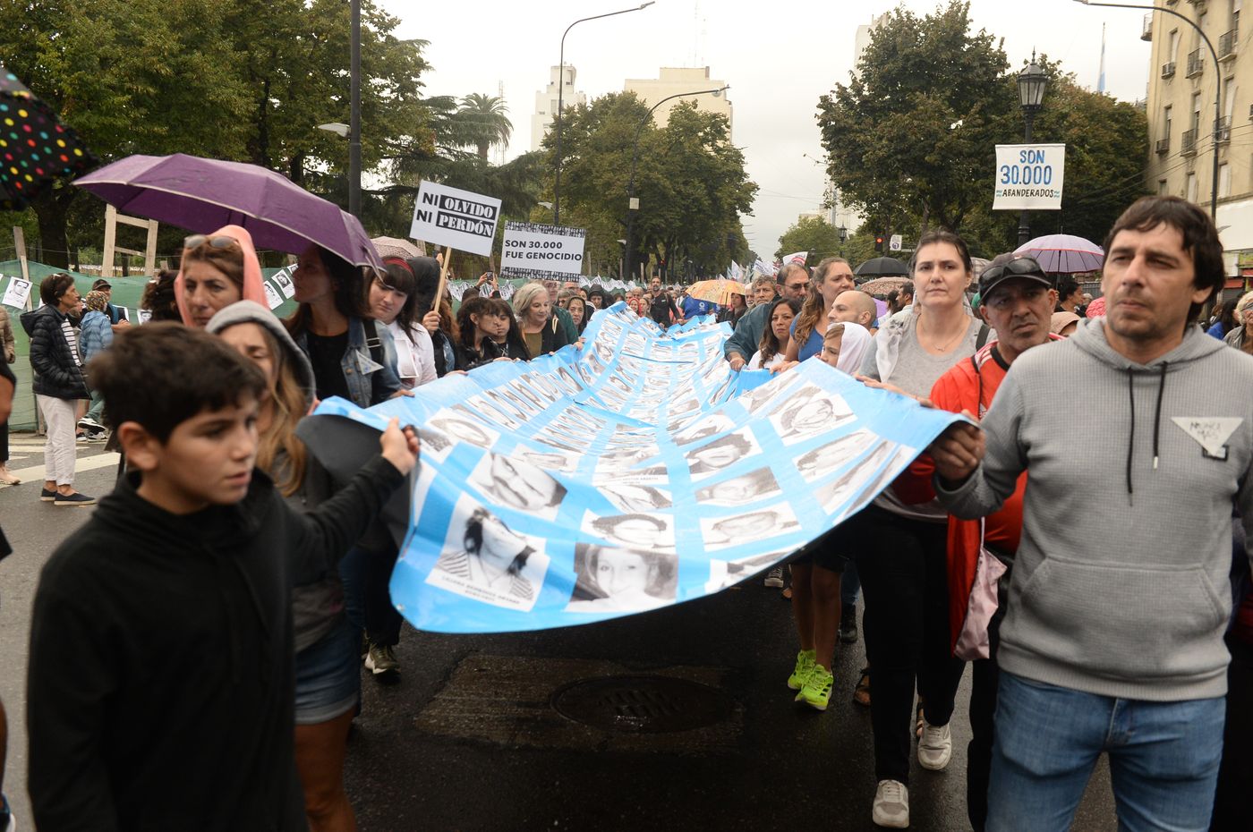 Marcha 24 de marzo Día de la Memoria (1).JPG