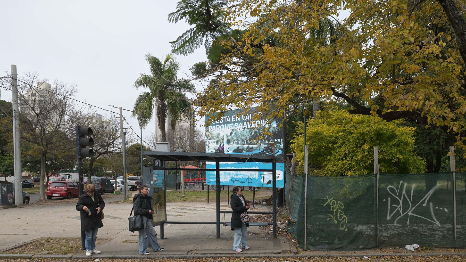 Crece la polémica por la eliminación de las ramblas y los vecinos reclaman con una marcha