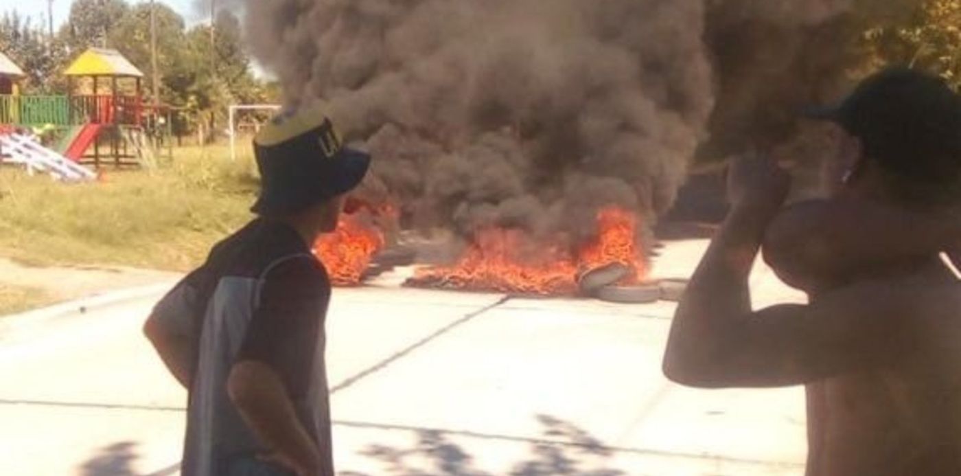 1550513841952.jpg?scaleY=1&ow=576&x=0&y=311&rotate=0&oh=1024&width=573&height=287&scaleX=1&&cw=1920&ch=950