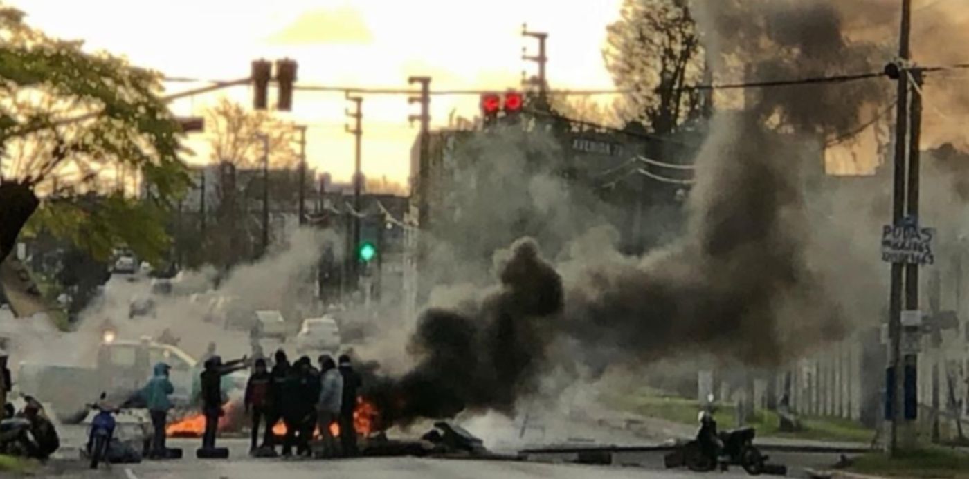 1590441236633.jpeg?oh=726&x=8&height=506&rotate=0&scaleX=1&scaleY=1&ow=1024&y=170&width=1013&&cw=1920&ch=950