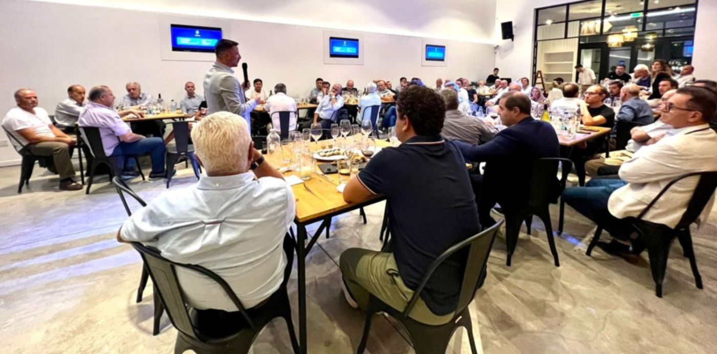 La cena de los 1.000 dólares