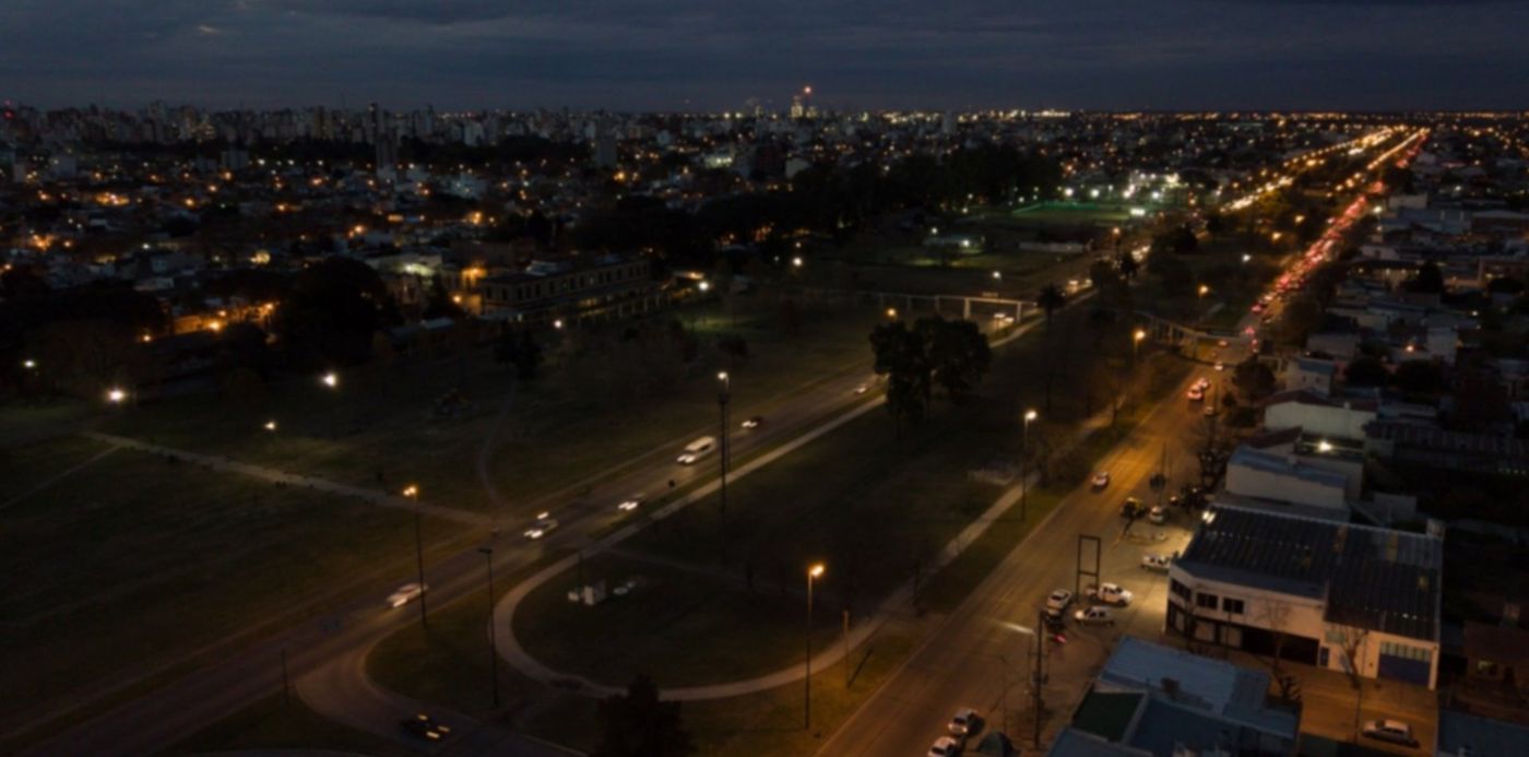 1589210591281.jpg?x=4&y=73&width=1492&height=746&ow=1500&rotate=0&scaleX=1&scaleY=1&oh=842&&cw=1920&ch=950