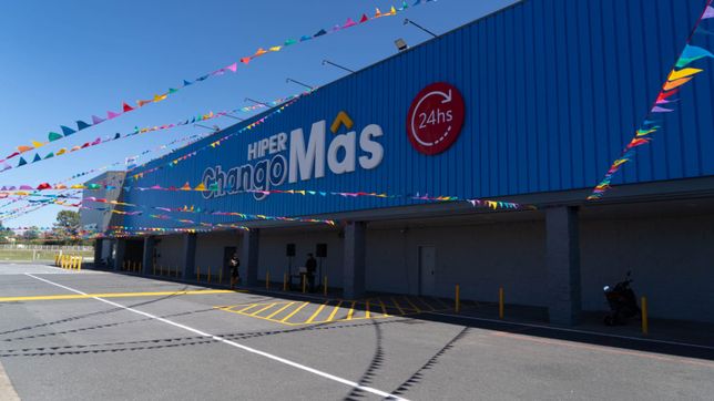 sin tope y con reintegro automatico: el descuento del 20% de cuenta dni en un hipermercado platense
