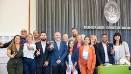 juraron los nuevos concejales de ensenada juraron los nuevos concejales de ensenada