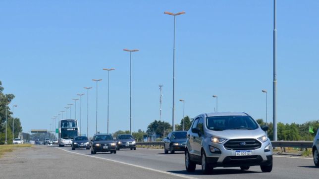 por el fin de semana largo aumento un 27% la cantidad de autos hacia la costa