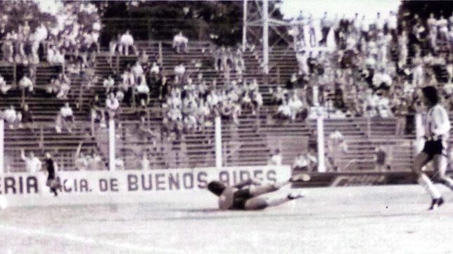la historica final de juveniles entre estudiantes y gimnasia, con 10 mil personas y destinos mundiales