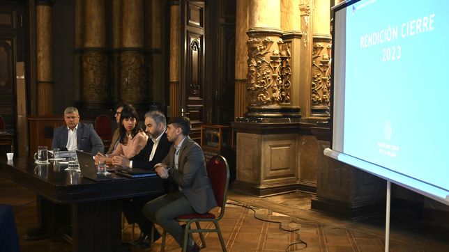 el concejo se encendio por un contrapunto por la deuda y la planta municipal de la plata