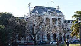 el gobierno bonaerense acordo el aumento para los estatales el gobierno bonaerense acordo el aumento para los estatales