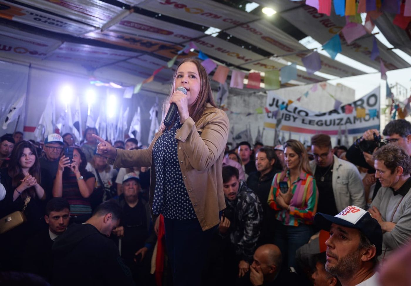 Lorena Tetaz, candidata a senadora provincial