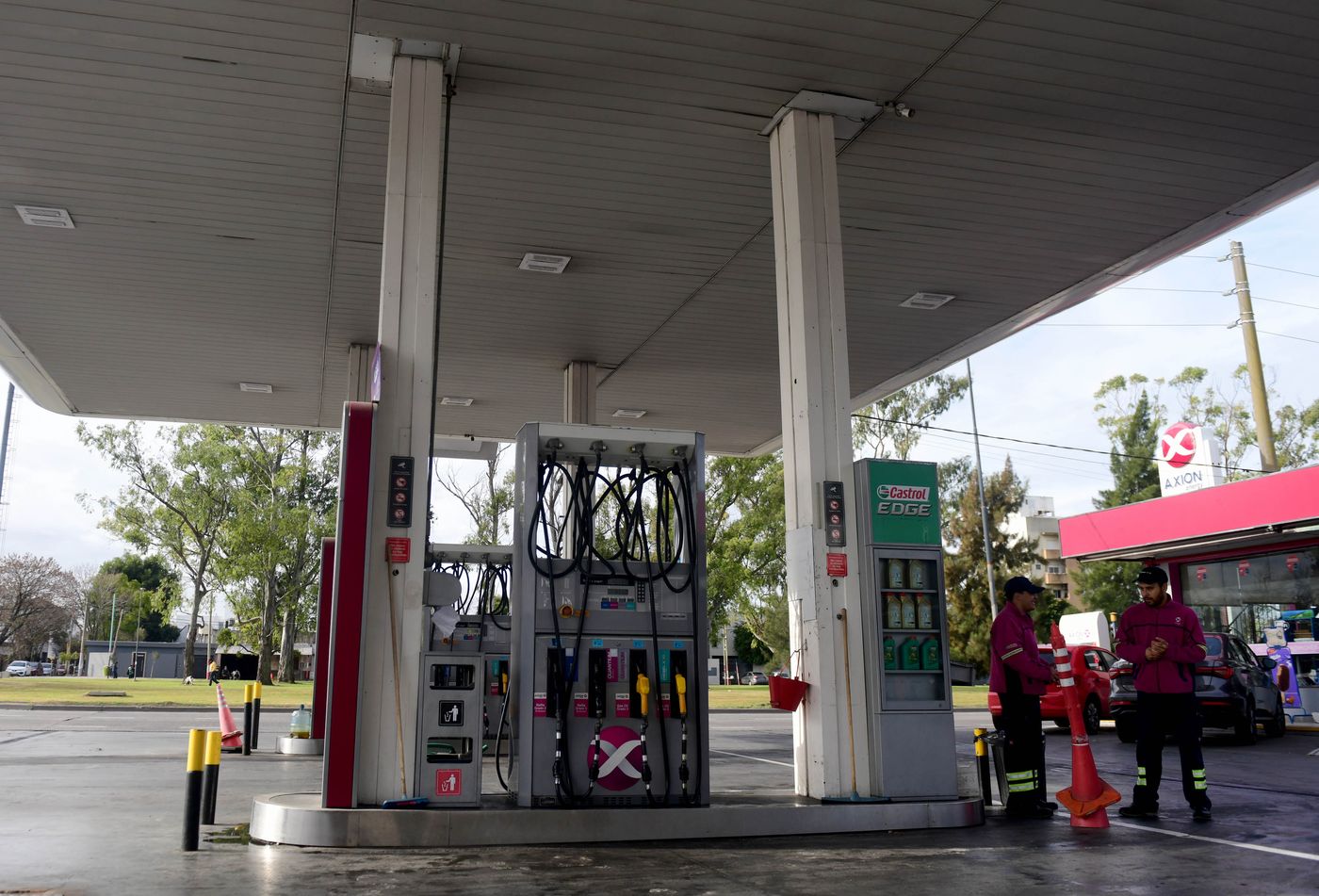 Combustibles nafta gasoil estaciones de servicio Axion (10).jpg