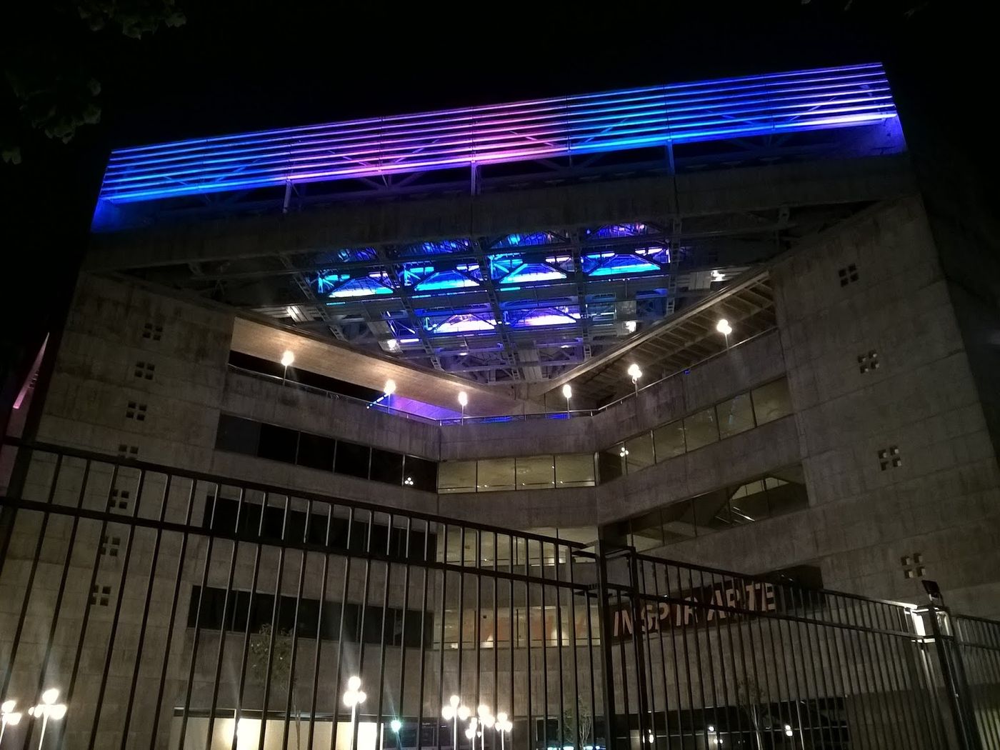 teatro argentino.jpg