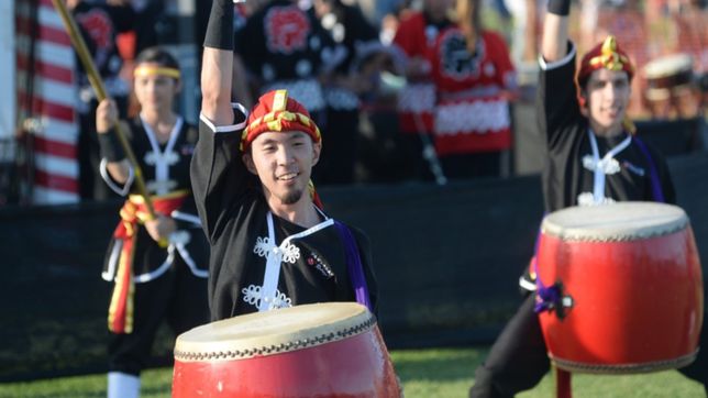 la mistica del bon odori, el festival que deslumbra un dia pero se prepara durante un ano