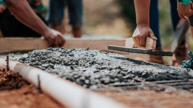 una por una, cuales y como son las tres lineas de los creditos que lanzo la provincia