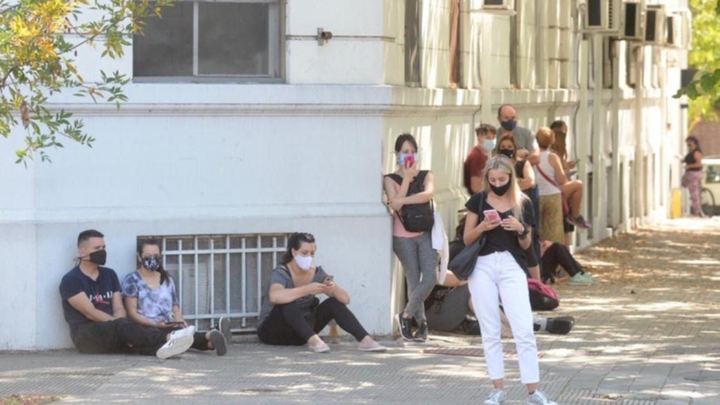 En las últimas tres semanas se registró el 40% de los contagios del año en La Plata
