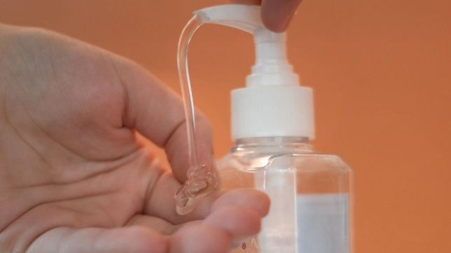 el gobierno publico los precios maximos para el alcohol en gel: el litro, 500 pesos