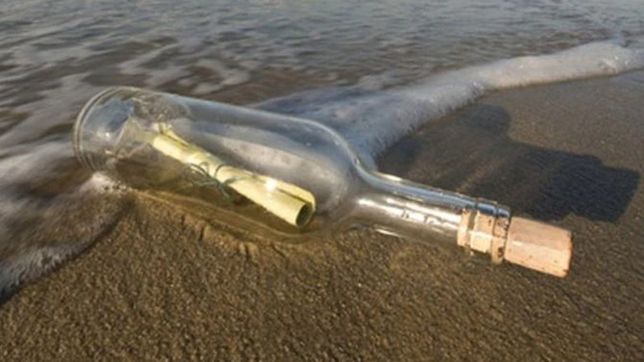 encontraron una botella con un mensaje enviado desde japon hace 37 anos