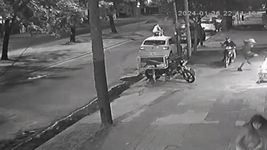 amenazas, disparos y milagro durante un violento ataque motochorro en la plata amenazas, disparos y milagro durante un violento ataque motochorro en la plata