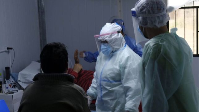 reportan 197 nuevas muertes en el dia y casi 12 mil contagios de covid-19 en argentina